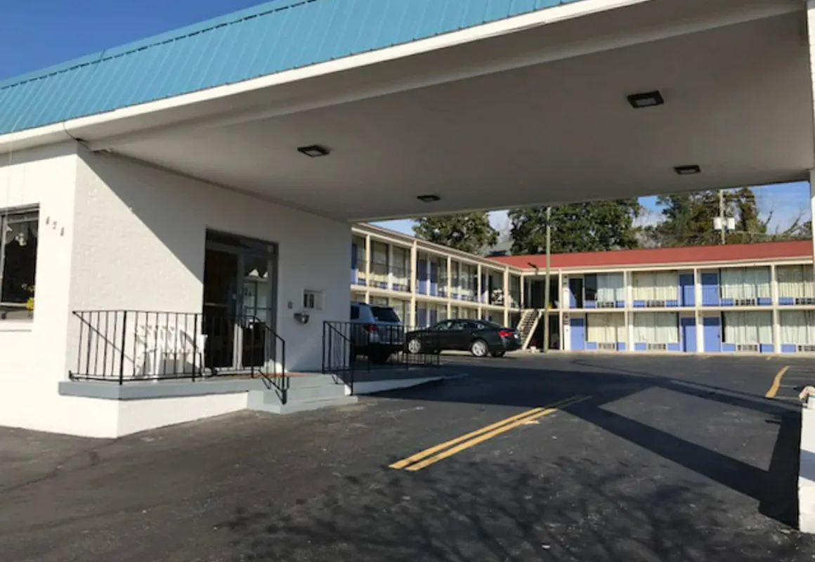 American INN of Orangeburg hotel hero