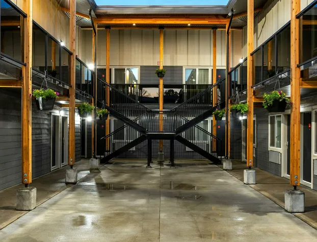 Econo Lodge hotel detail image 3