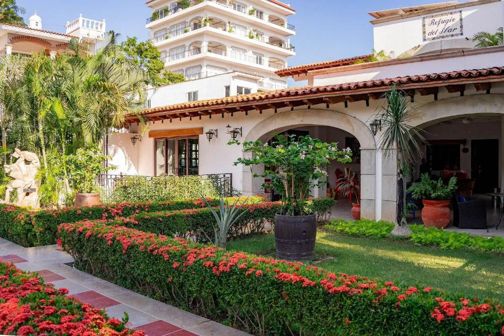 Refugio del Mar hotel hero