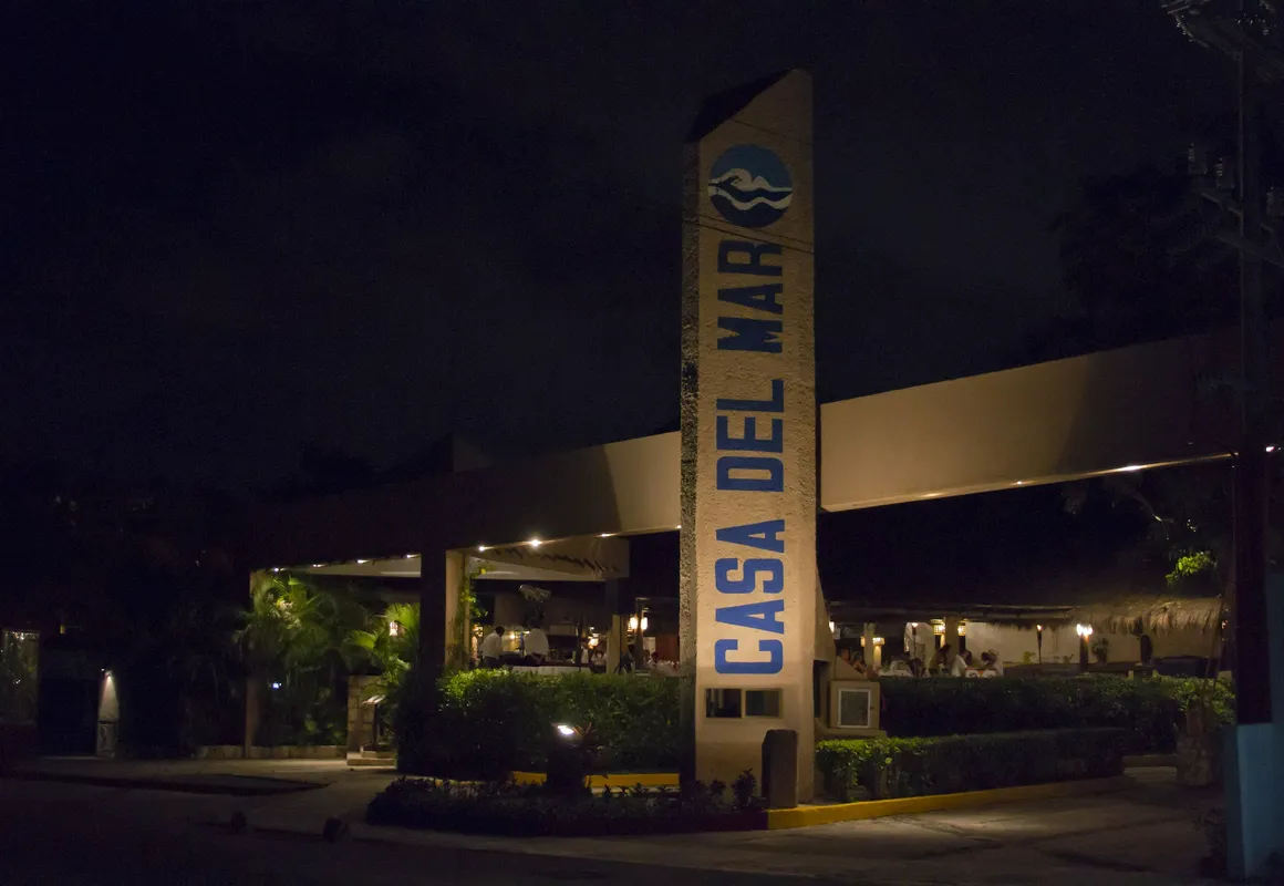 Casa del Mar Cozumel Hotel & Dive Resort with Beach Club access included hotel hero