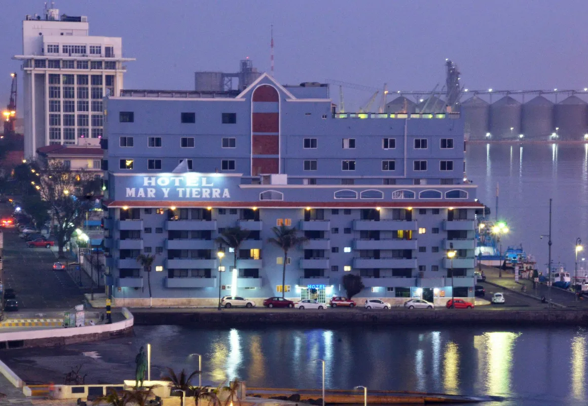 Hotel Mar y Tierra Veracruz hotel hero