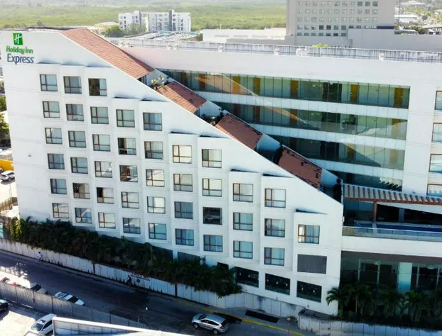 Holiday Inn Express Puerto Vallarta by IHG hotel detail image 1