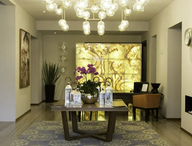 Hotel Love It CAS Consulate hotel detail image 2