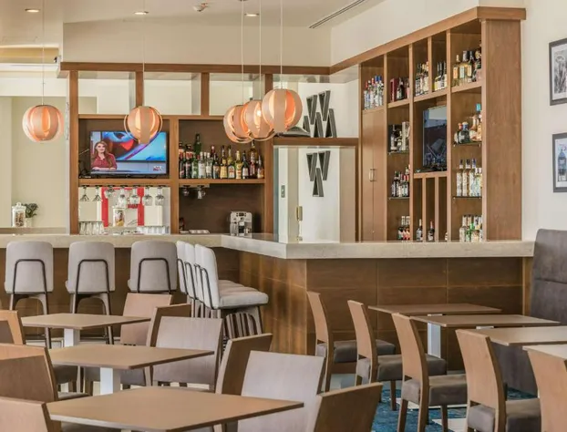 Hampton Inn & Suites by Hilton Salamanca Bajio hotel detail image 4