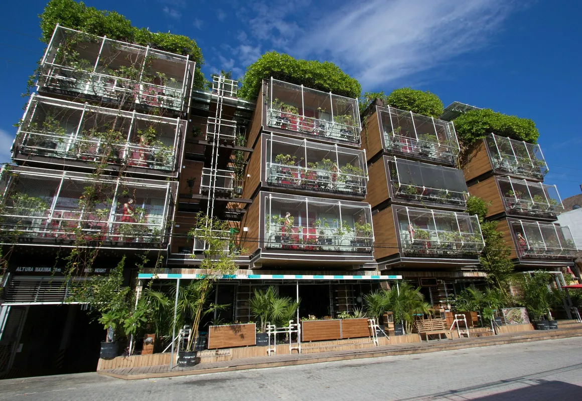 Hotel Kavia 5th Avenida hotel hero