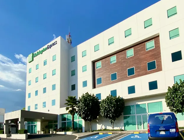 Holiday Inn Express Guadalajara Iteso by IHG hotel detail image 1