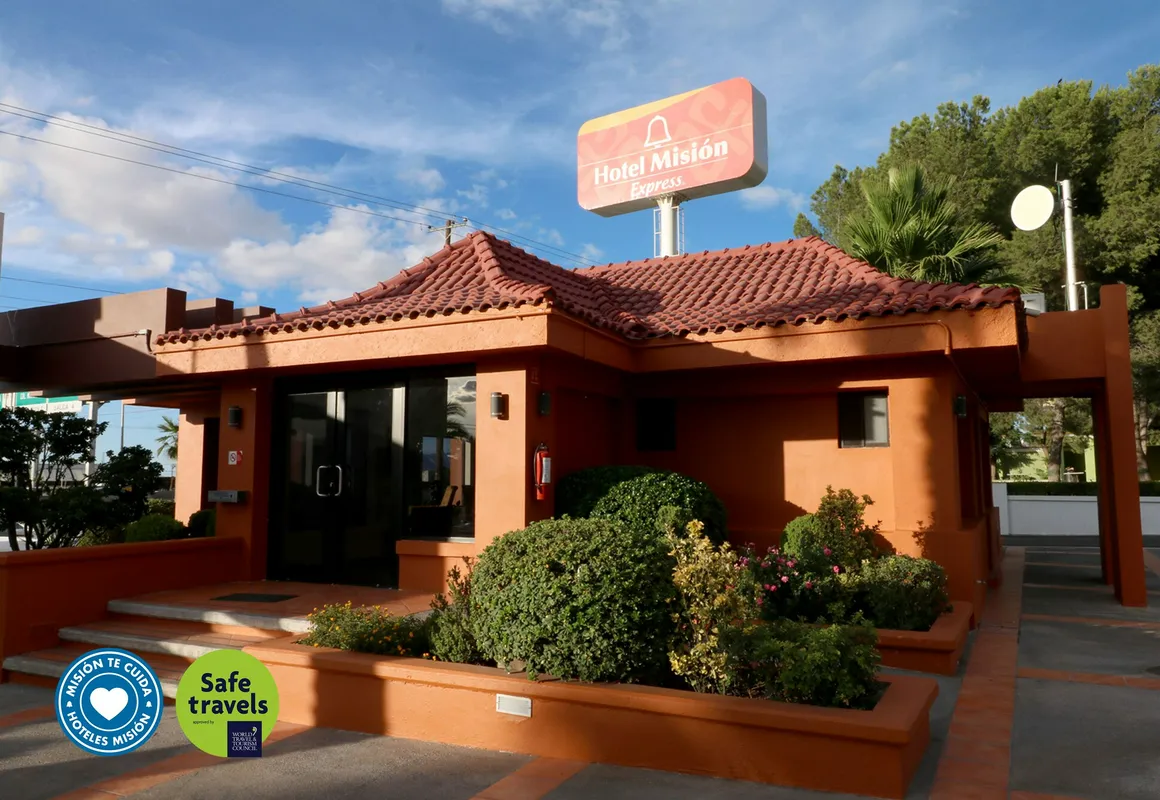 Hotel Misión Express Saltillo hotel hero