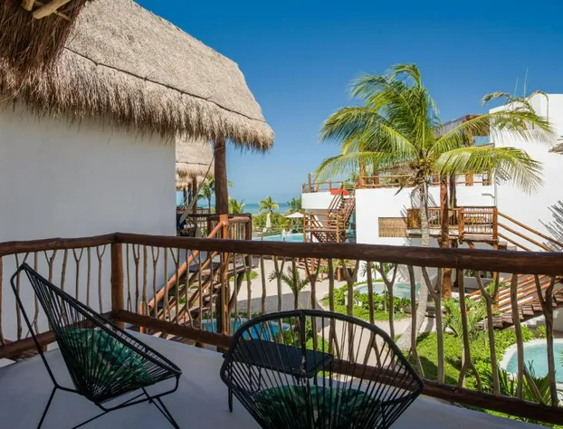 Villas HM Palapas del Mar hotel detail image 2