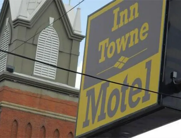 Inn Towne Motel hotel detail image 2