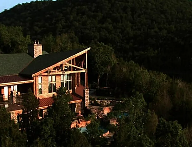 Stonewater Cove hotel detail image 1