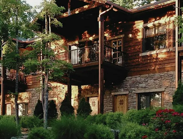 Stonewater Cove hotel detail image 3