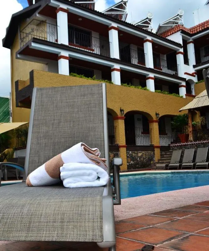 Hotel Rinconada de Cortes hotel hero