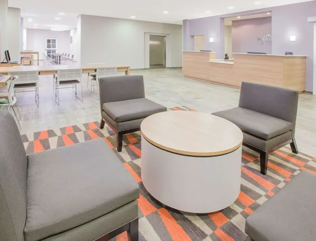 Microtel Inn & Suites by Wyndham Cuauhtemoc Campos Menonitas hotel detail image 1