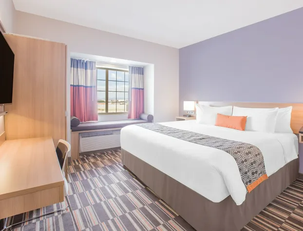 Microtel Inn & Suites by Wyndham Cuauhtemoc Campos Menonitas hotel detail image 2