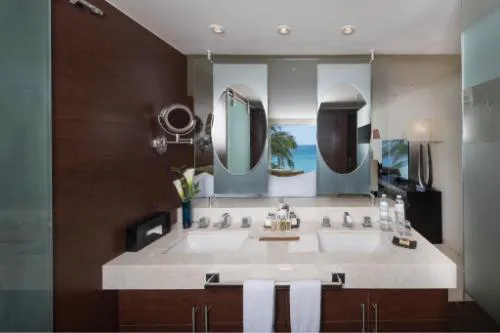 Sunscape Akumal Beach Resort & Spa - All Inclusive hotel detail image 4