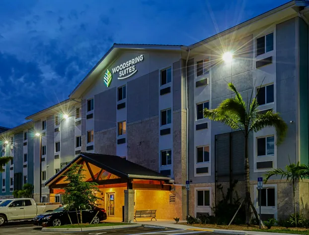 WoodSpring Suites Naples East hotel detail image 2