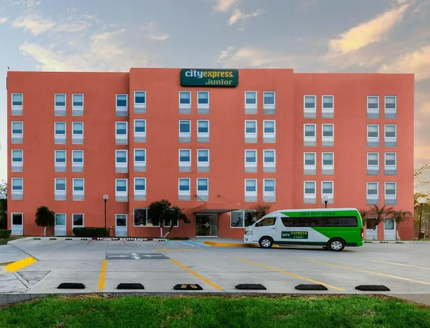 City Express Junior by Marriott Tuxtla Gutiérrez Poliforum hotel detail image 2