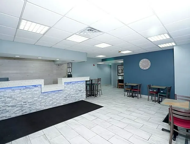 Red Carpet Inn & Suites hotel detail image 4