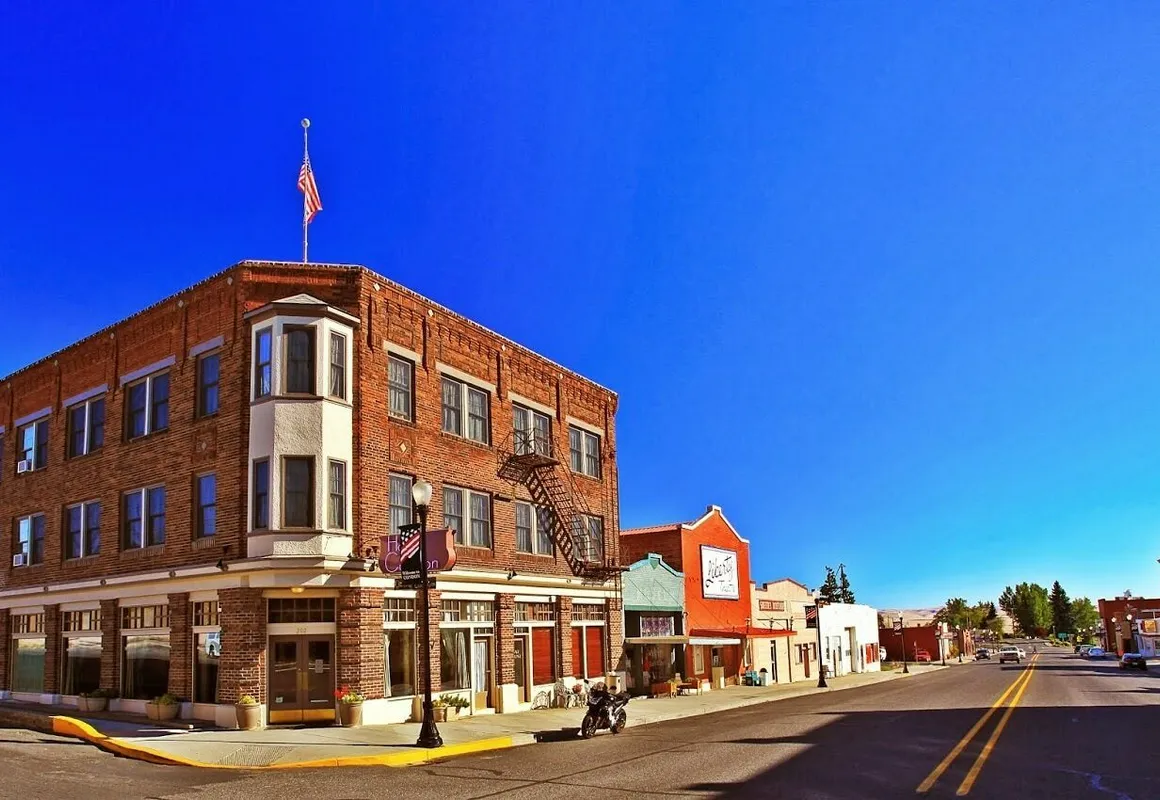 Hotel Condon hotel hero