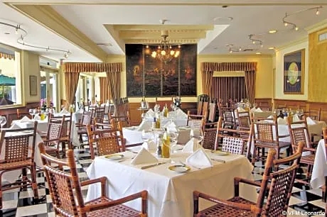 San Jose Airport Garden Hotel hotel hero