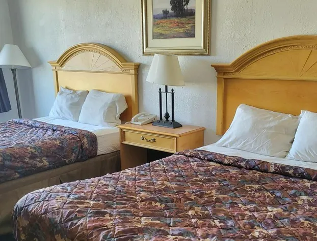Rodeway Inn Brazil hotel detail image 1