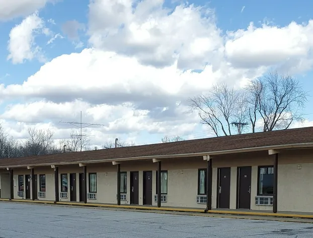 Rodeway Inn Brazil hotel detail image 3