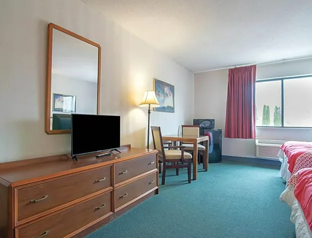 Hotel New Castle IN Hwy 3 hotel detail image 1