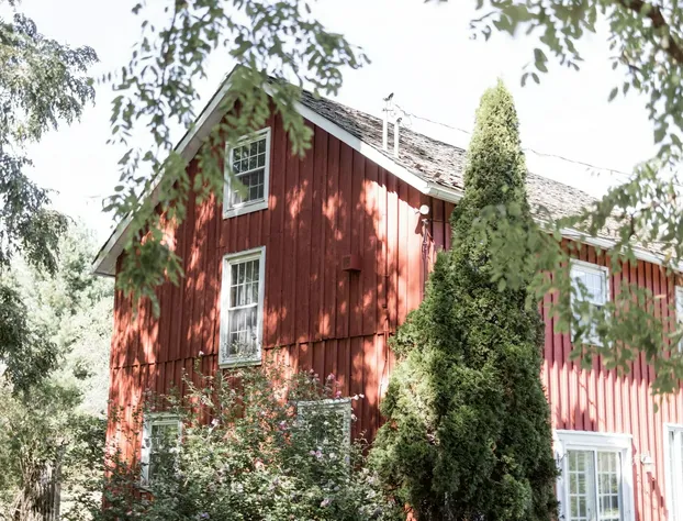 Elmrock Inn hotel detail image 3