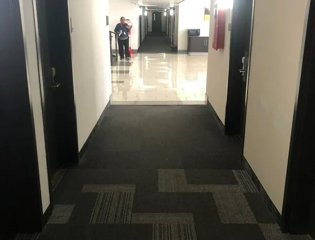 Shadeland Inn Indianapolis hotel detail image 2