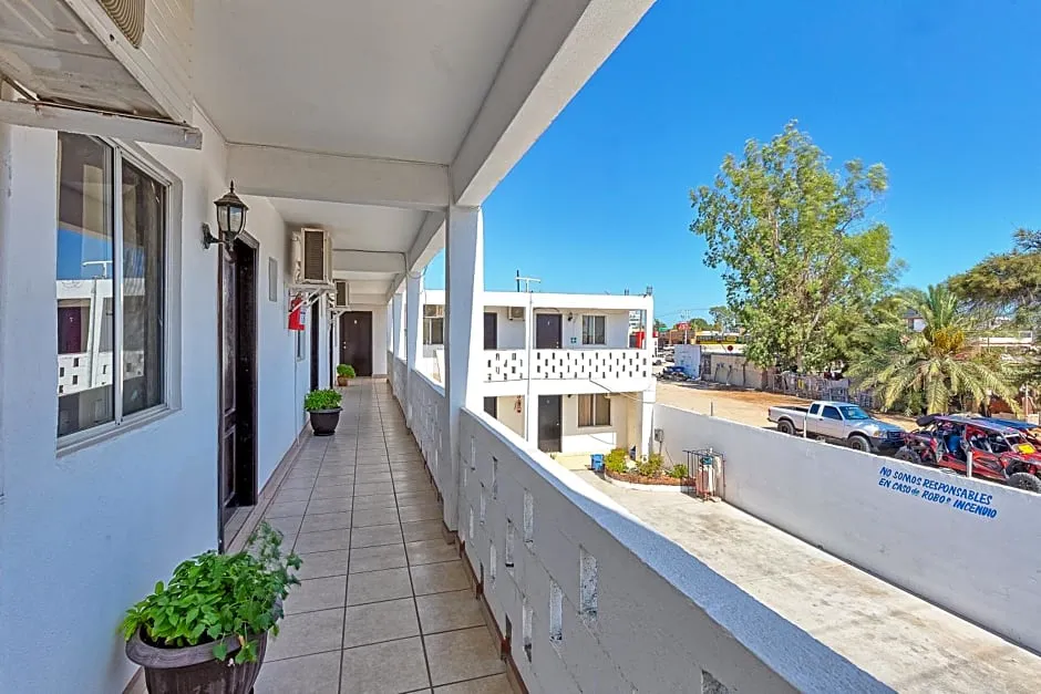 Pearl Point Hotel hotel hero