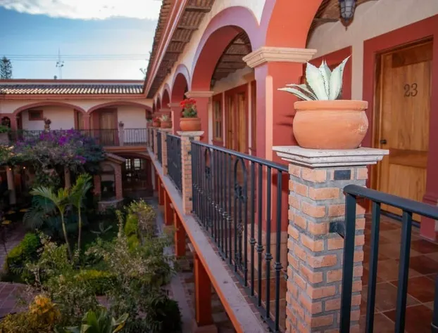 Encanto de la Sierra Hotel hotel detail image 2