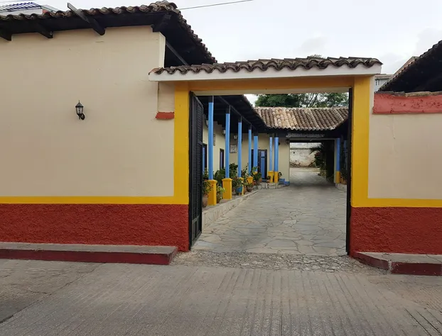 Hotel Lirice Colonial hotel detail image 2