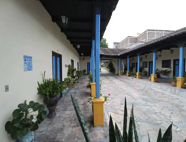 Hotel Lirice Colonial hotel detail image 4