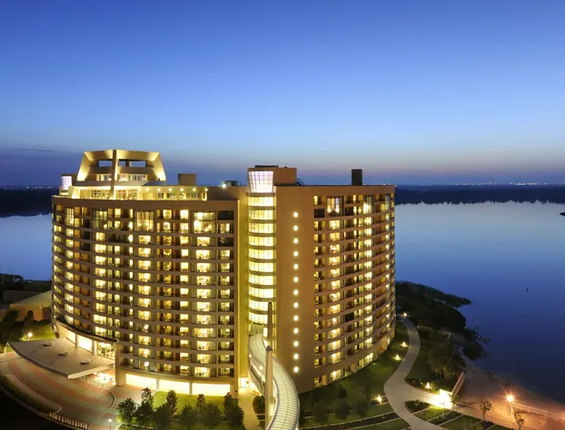Bay Lake Tower at Disney's Contemporary Resort hotel detail image 1