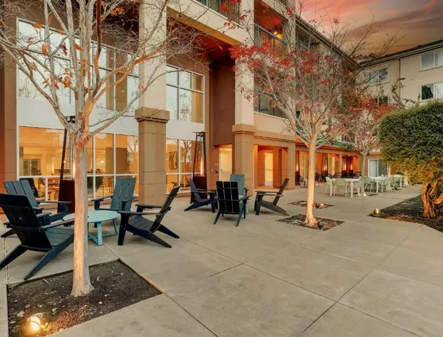 Sonesta Select San Francisco Airport Oyster Point Waterfront hotel detail image 1