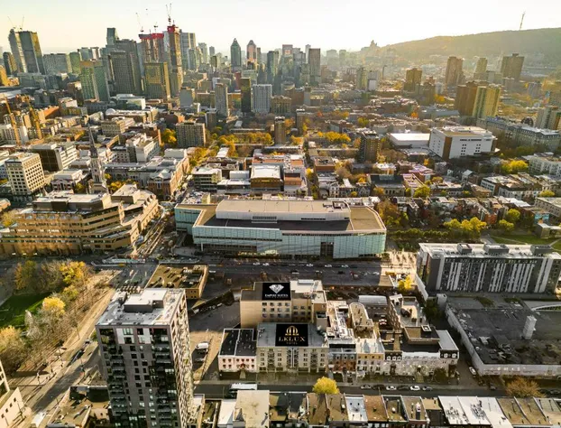 Empire Suites hotel detail image 2