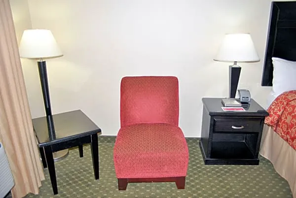 Ramada Canoga Park/Warner Center hotel detail image 1