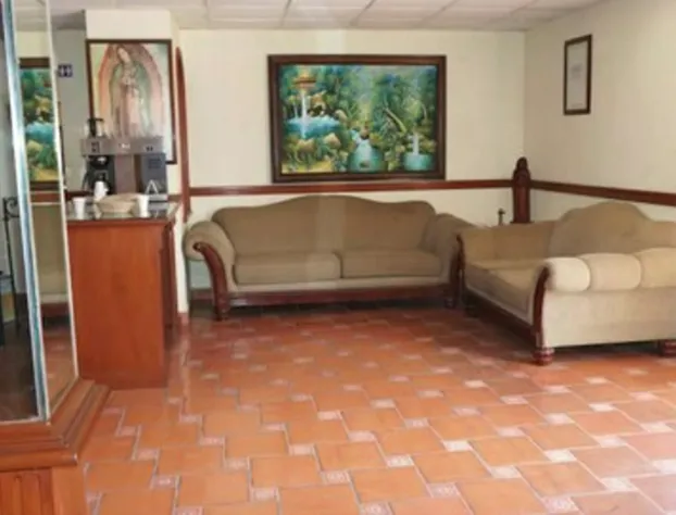 Hotel Maria Luisa Inn & Suites hotel detail image 3