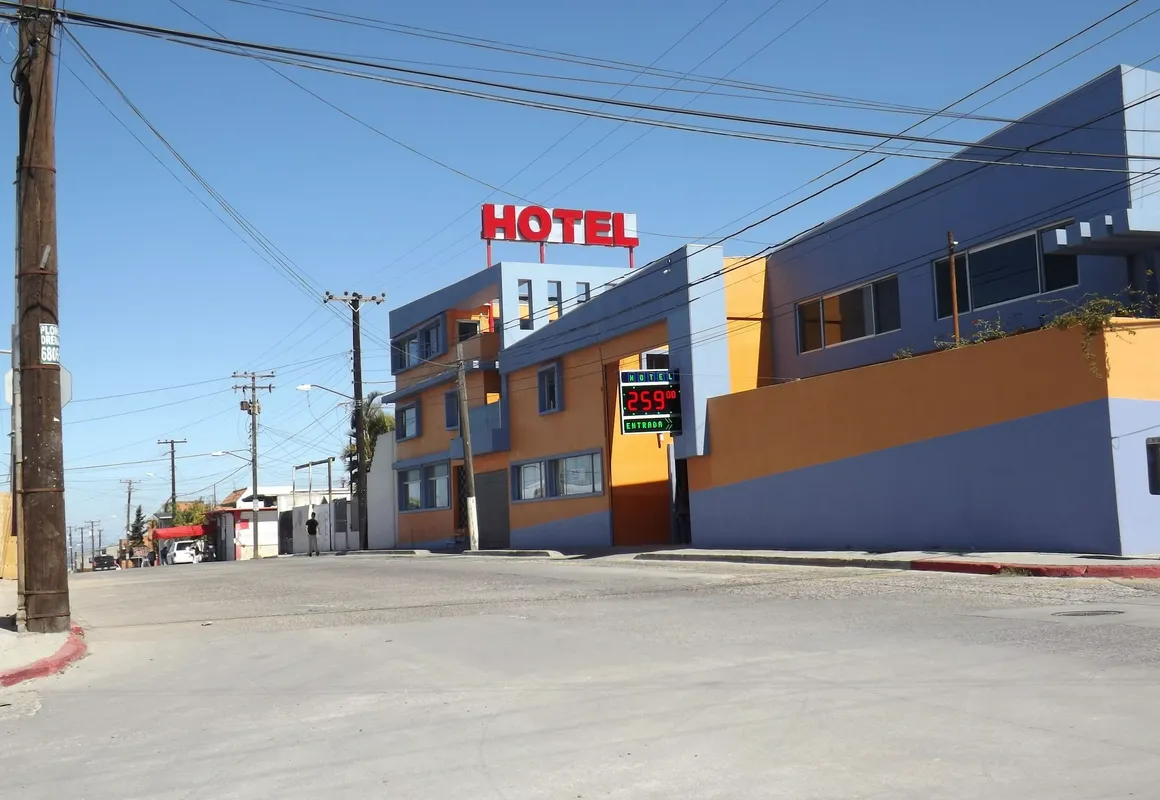 Hotel Los Altos hotel hero