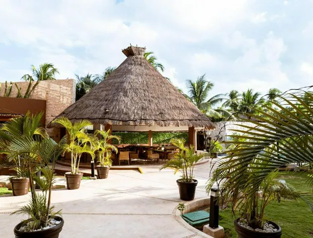 Esplendor by Wyndham Isla Mujeres All Inclusive Resort hotel detail image 1