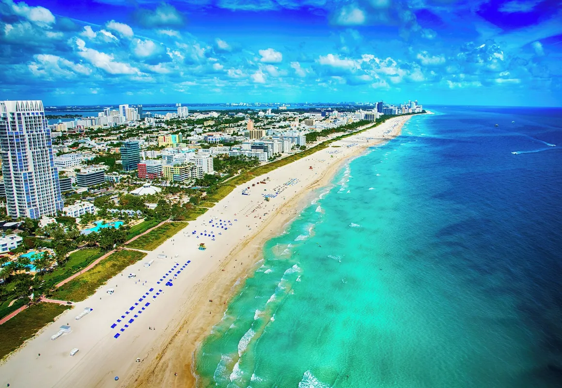 Miami International by Lowkl hotel hero