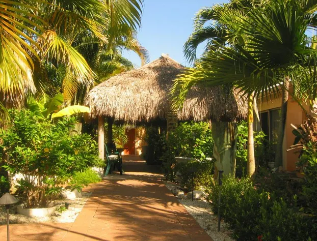 Bonita Beach Inn and Suites hotel detail image 1