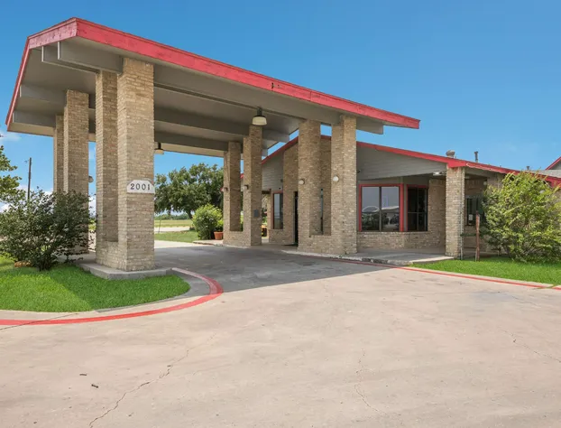 Oyo Hotel Lockhart Tx hotel detail image 4