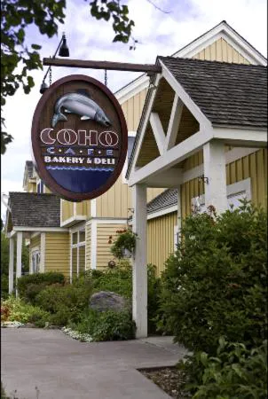 Bluefin Bay on Lake Superior hotel detail image 1