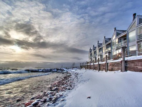 Bluefin Bay on Lake Superior hotel detail image 3