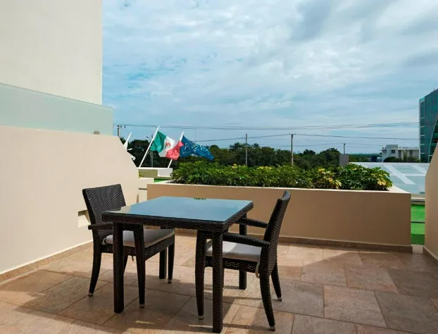 Four Points by Sheraton Cancun Centro hotel detail image 1