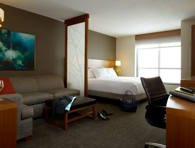 Hyatt Place Calgary Airport hotel detail image 4