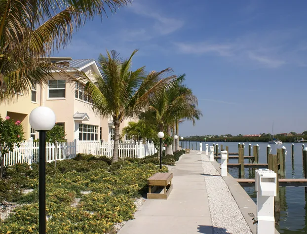 Barefoot Beach Resort hotel detail image 3