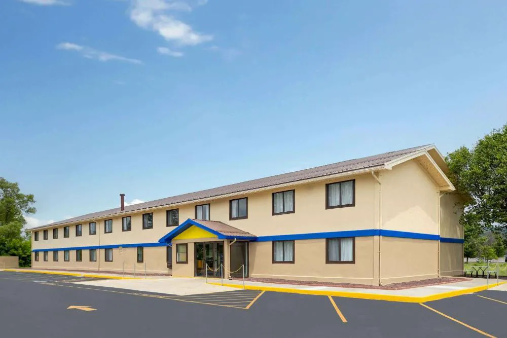 Days Inn by Wyndham Hornell NY hotel hero