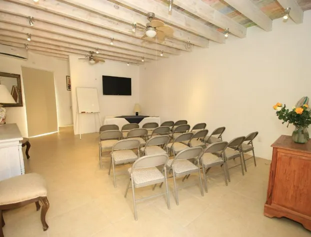 Villa Mirasol Hotel hotel detail image 2